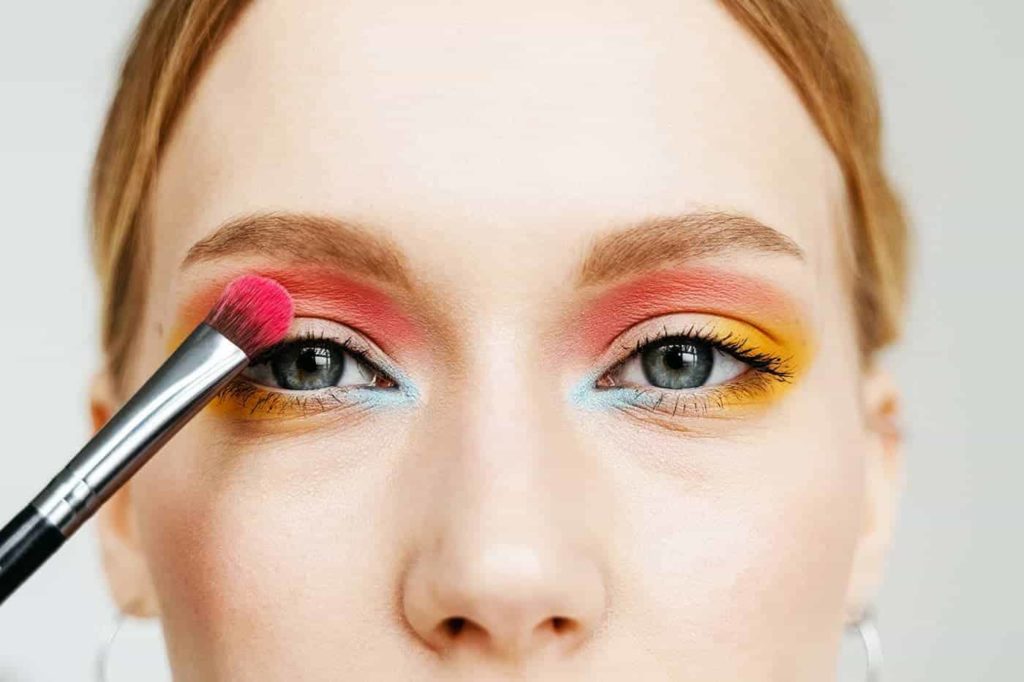 Evening makeup